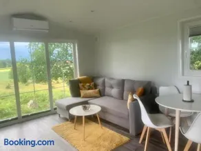 Cozy accommodation on horse farm - Image 3