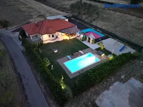Villa six brothers - Image 1