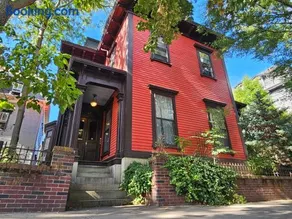 Stunning Apartment in Historic Federal Hill Mansion near Downtown & College Hill - Image 2