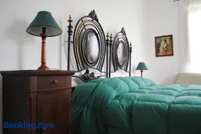 Apartamento con jardín y barbacoa | Vistas al jardín | Adaptado para teletrabajar - Image 2