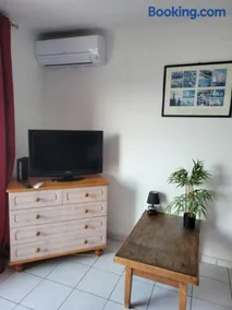 Residence d'Anjou - Grand studio avec clim, balcon et parking privatif - Image 4