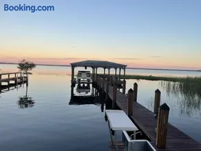 The Lake House on Lake Rosalie - Image 3