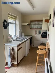 ChestNut View Oldcastle 1 bedroom self-catering - Image 5