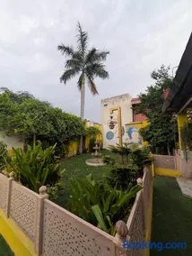 Stephels Hostel - Image 1