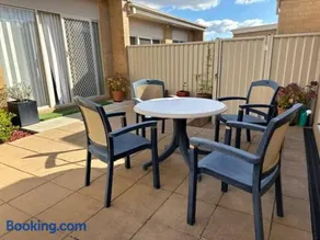 Townhouse in Franklin - Image 4