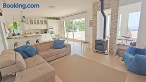 Casa Blanca - Image 3