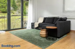 Apartamento en Ransol con Vistas al Río, Parking, 2 min de Grandvalira I AndStay - Image 1