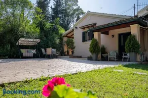 Arilia Country Cottage - Image 1