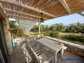 Koroni Stone House, fully equipped studios by the sea - Image 2
