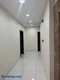 prestige apartment 7-الحمراء - Image 4