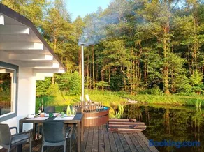 Reed Cottage - Image 2