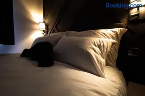 Luxury rooms at Leigh Road - Image 2