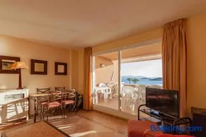 Inmovecos amplio y con vistas al mar Soling 103 - Image 1