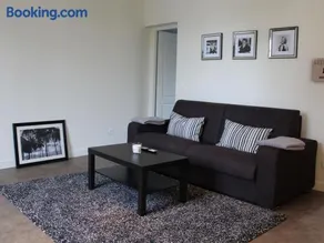 Appartement Central à Briey : 2 Ch, Cuisine équipée, Proche Commerces et Activités - Image 3