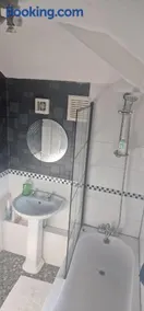4 Boteler Avenue,Bewsey - Image 3