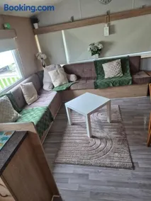 8 Berth Caravan - Bertha Kinmel Bay - Image 2