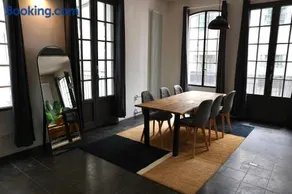 Loft Apartment Hamburg Hauptbahnhof - Image 2