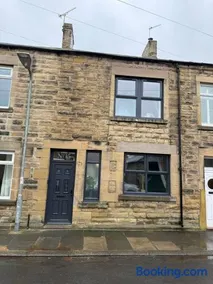 Central Amble Fisherman's Cottage - Image 2