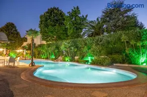 Aristides Hotel - Image 4