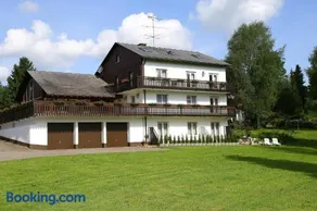 Landhotel Garni Schweizerhaus - Image 3