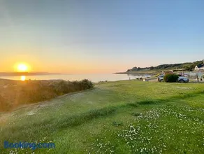 Mariners House, Coastal retreat, Antrim Coast, NI - Image 2