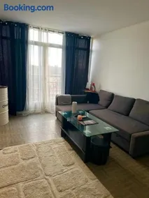 Apartament spațios și luminos - Image 1