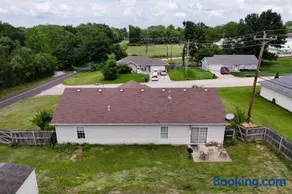 Quiet, Family Friendly Home - Image 2