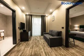 Empire Balneo & Spa Hotel - Image 4