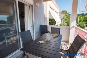 Siviri center apartment - walk to beach - Image 2