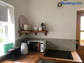 The studio spring house - Image 1