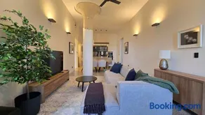 Designer Apartment in Rosebery - Image 2