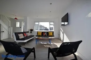 South Coast Haven Apartments - Image 4
