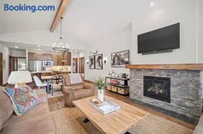 27 Caldera Cabin - Image 3