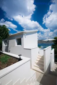 Seaside family friendly house with a swimming pool Okrug Donji, Ciovo - 17587 - Image 2