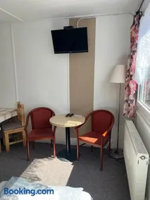 Turistická chata Jiskra Harrachov - Image 1