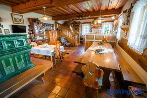 Authentic Countryside Villa with Hot tub - Image 3