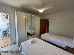 3 bedroom Private Home Cómpeta Free Parking - Image 3