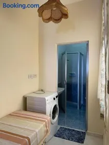 Studio Flat Seafront - Image 5