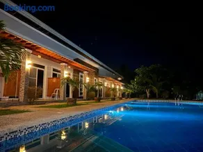 The Retreat - Image 1