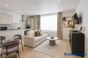 New Stunning & Stylish City Centre 1 bedroom apartments by Luxiety Stays - Image 3