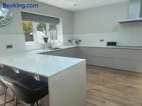 The Stoke Retreat - Image 4