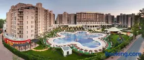 ROYAL BEACH HOTEL apartment - Image 4