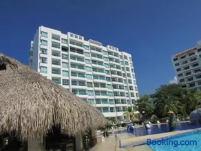 Costa Azul Suites 1002 - Image 2