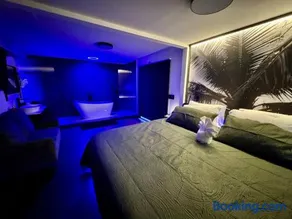 Wellness spa home Solas and Crescendo - Image 5