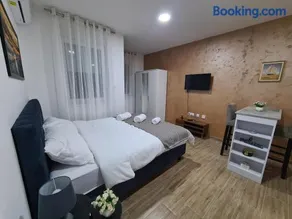 Stella Apartman Ruma - Image 2