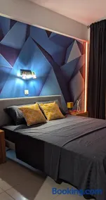 Kama Lifestyle Modern apt with sea view - Image 2