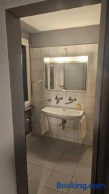 Hotel Check Inn Sumak - Image 4