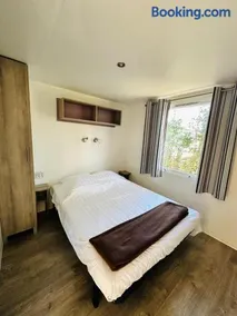 Mobilhome 228 proche du Lac , Tv , clim ect Camping - Image 3