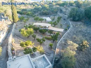 Perivoli A Traditional Eco-Accommodation in a Private Cultivated Garden - Image 2