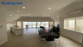 The Beach House - Image 3